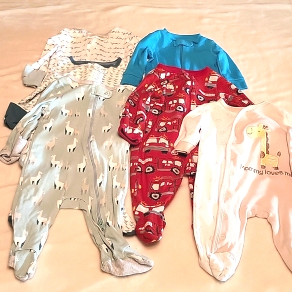 cloud island Other - Lot of 6 size 0-3 month footie pajamas cloud island, fire trucks, mommy loves me